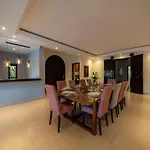 Atlas Inn